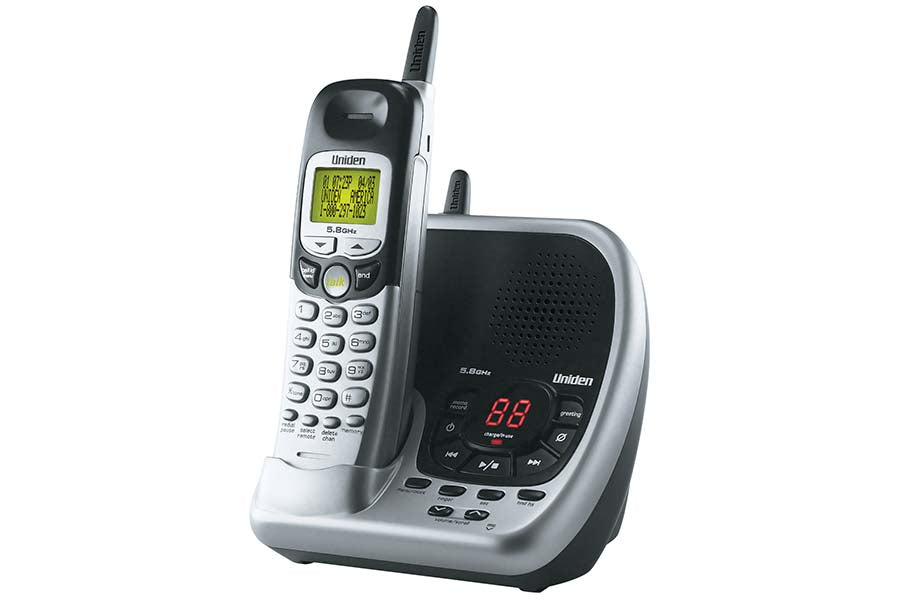 5.8GHz Cordless Phone and Digital Answering System EXAI5580