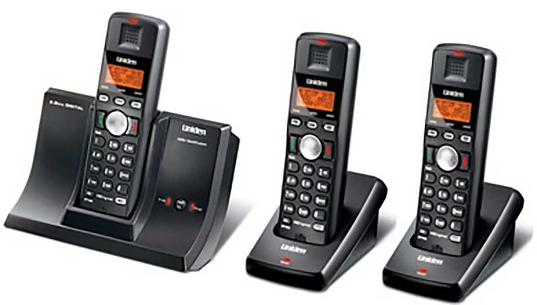 5.8GHz Digital Cordless Phone with 2 Extra Handsets
